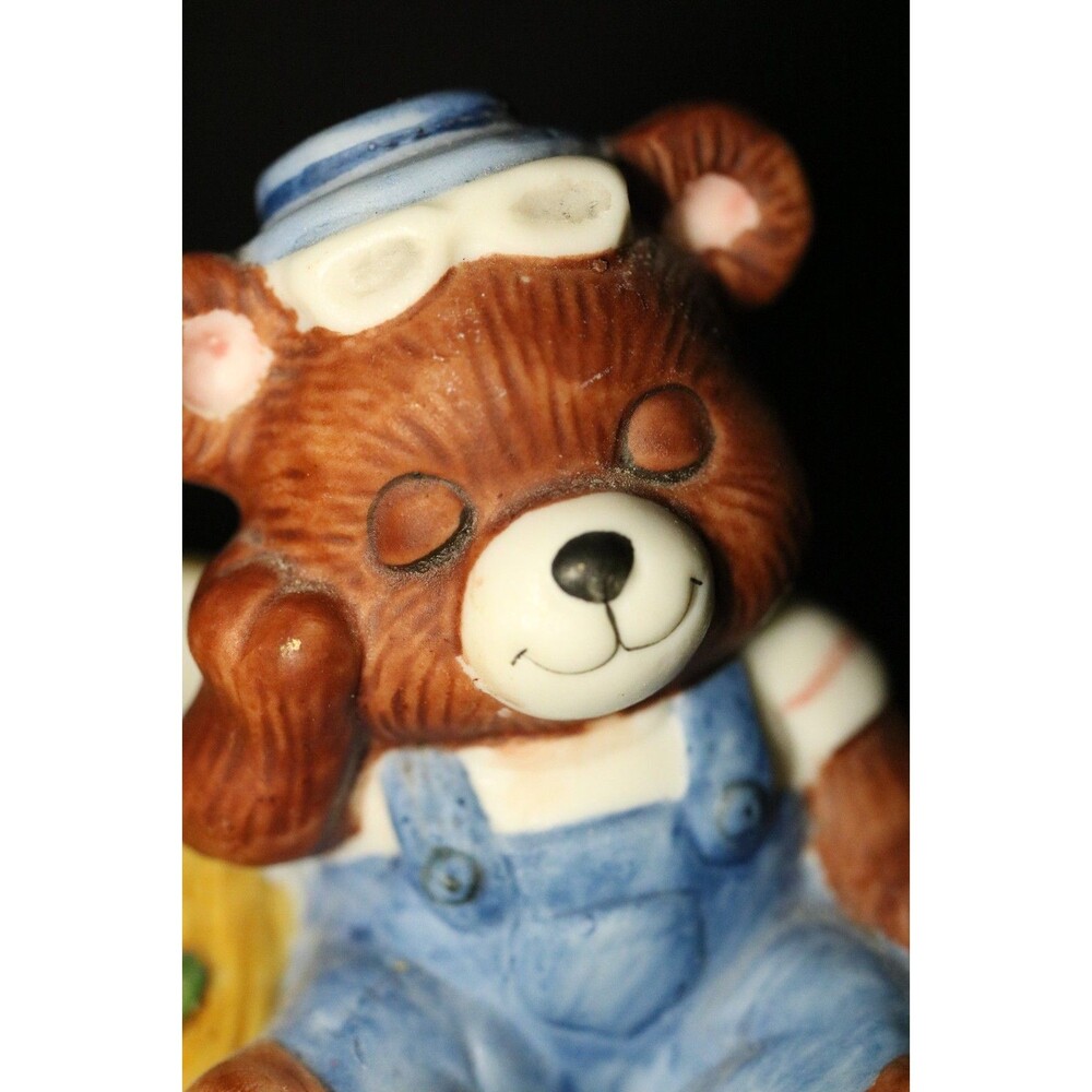Little Friends, tea light holder, bear figurine.